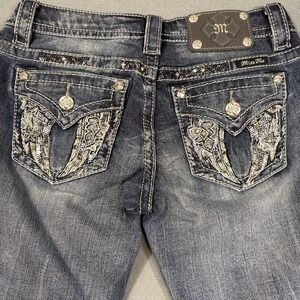 Miss Me Jeans Womens 27 Capri Embellished Angel Wings Rhinestone Distressed